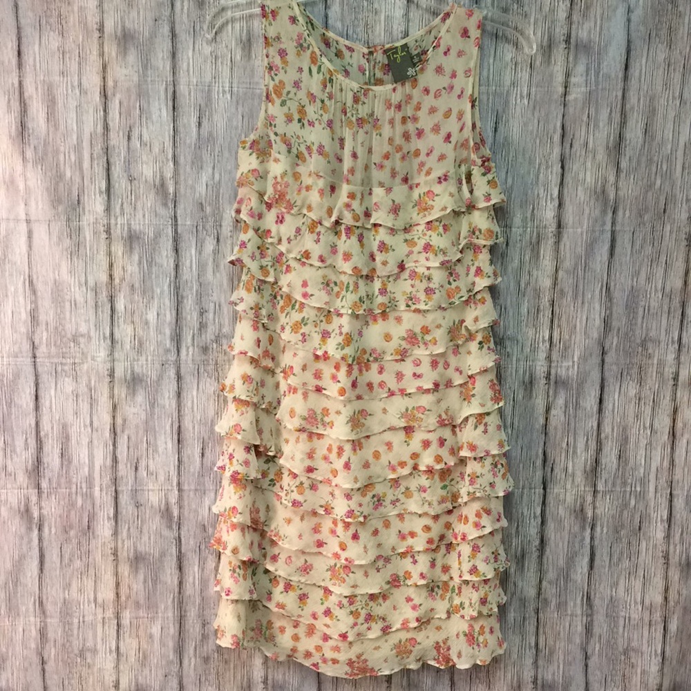 Taylor Anthropologie floral dress key hole back